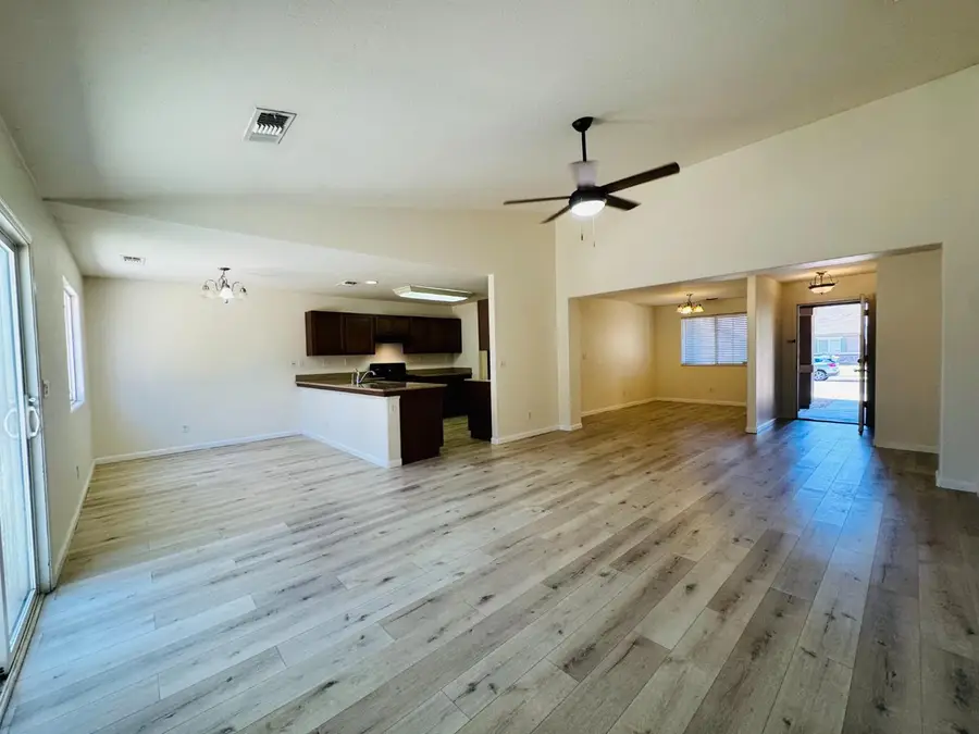 6591 W Fairmont Avenue, Fresno, CA 93723 - #3