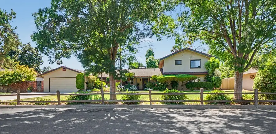 5555 N Nantucket Avenue, Fresno, CA 93704 - #3
