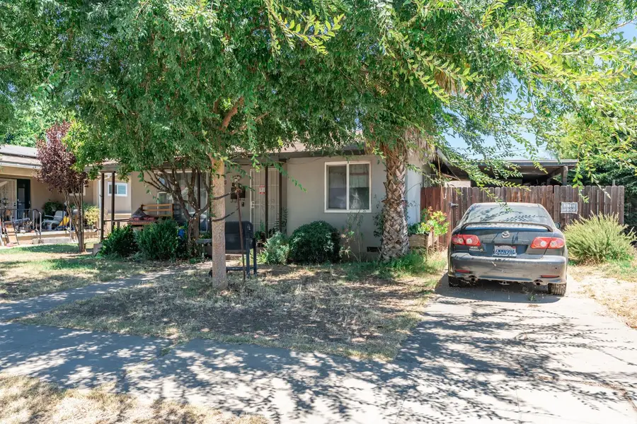 417 S J Street, Madera, CA 93637 - #2