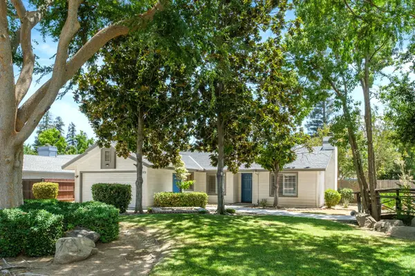 4337 W Palo Alto Avenue, Fresno, CA 93722