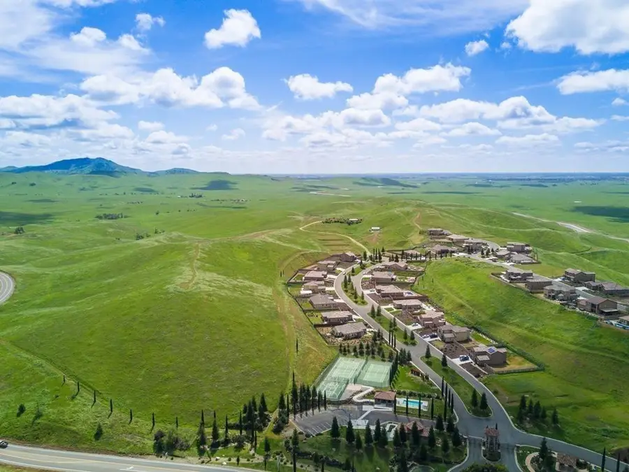 54 Via Bellagio, Friant, CA 93626 - #3