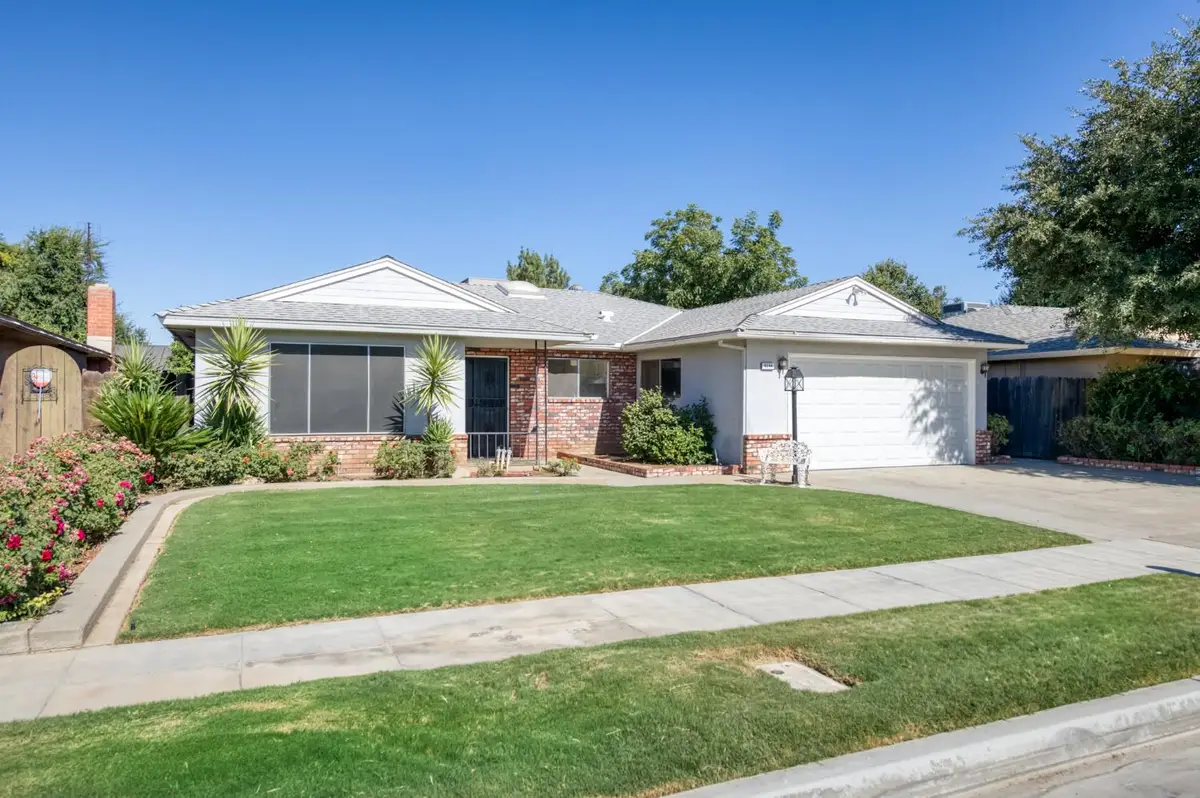 6544 N Barton Avenue, Fresno, CA 93710 - #1