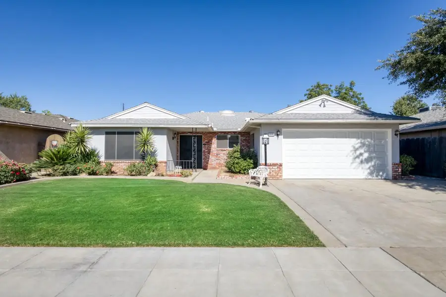 6544 N Barton Avenue, Fresno, CA 93710 - #2