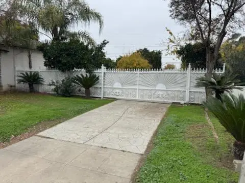 5225 E Belmont Avenue, Fresno, CA 93727 - #3