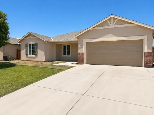 5433 E Eugenia Avenue, Fresno, CA 93727