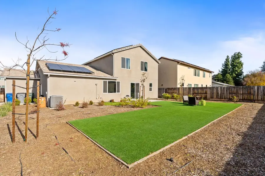 6701 E Providence Avenue, Fresno, CA 93727 - #3