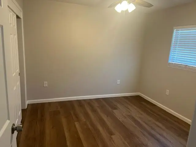 3412 E Michigan Avenue, Fresno, CA 93703 - #3
