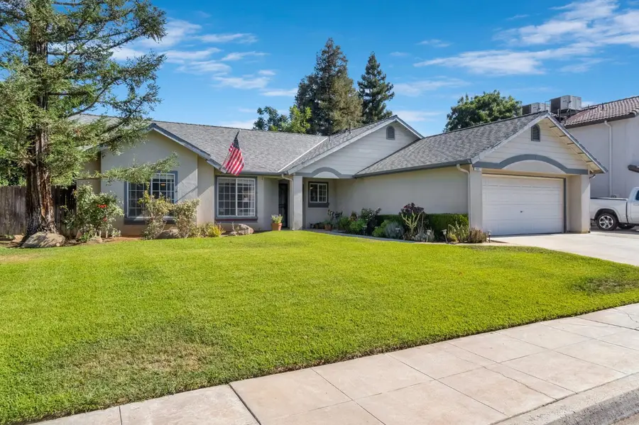 1687 Bedford Avenue, Clovis, CA 93611 - #2