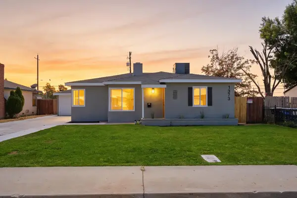 1373 N Esther Way, Fresno, CA 93728