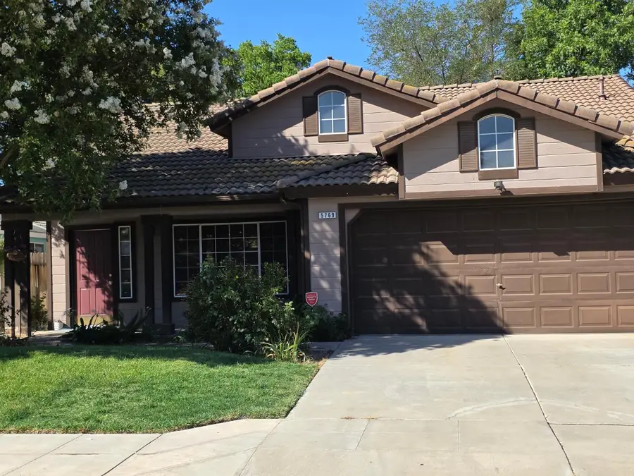 5769 W Mesa Avenue, Fresno, CA 93722 - #3
