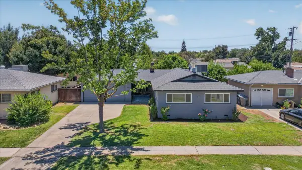 2302 E Fedora Avenue, Fresno, CA 93726