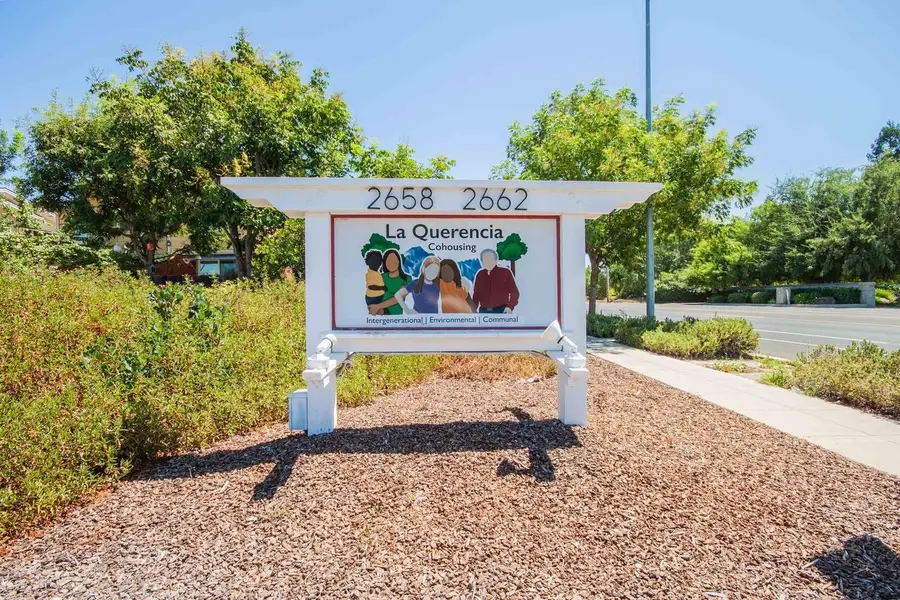 2658 E Alluvial Avenue #113, Fresno, CA 93720 - #2