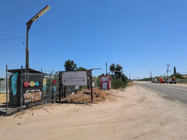 284 S Temperance Avenue, Fresno, CA 93727