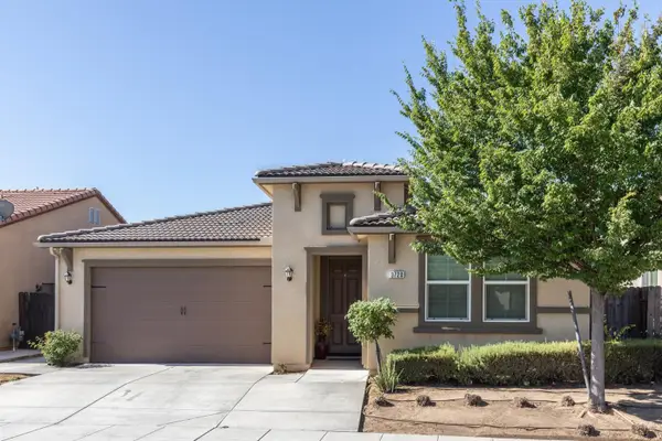 3720 Griffith Avenue, Clovis, CA 93619