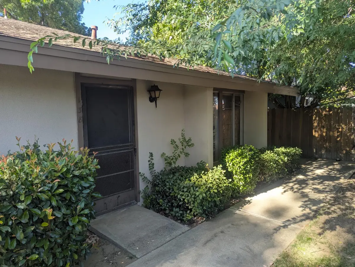4654 N Chestnut Avenue #138, Fresno, CA 93726 - #1