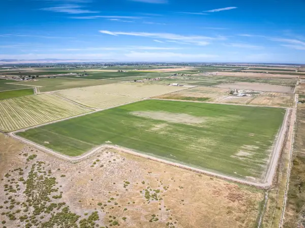 17131 Cotton Road, Los Banos, CA 93635