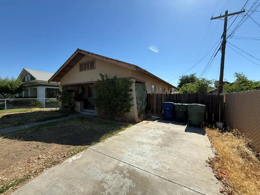 450 N Howard Street, Fresno, CA 93701 - #3