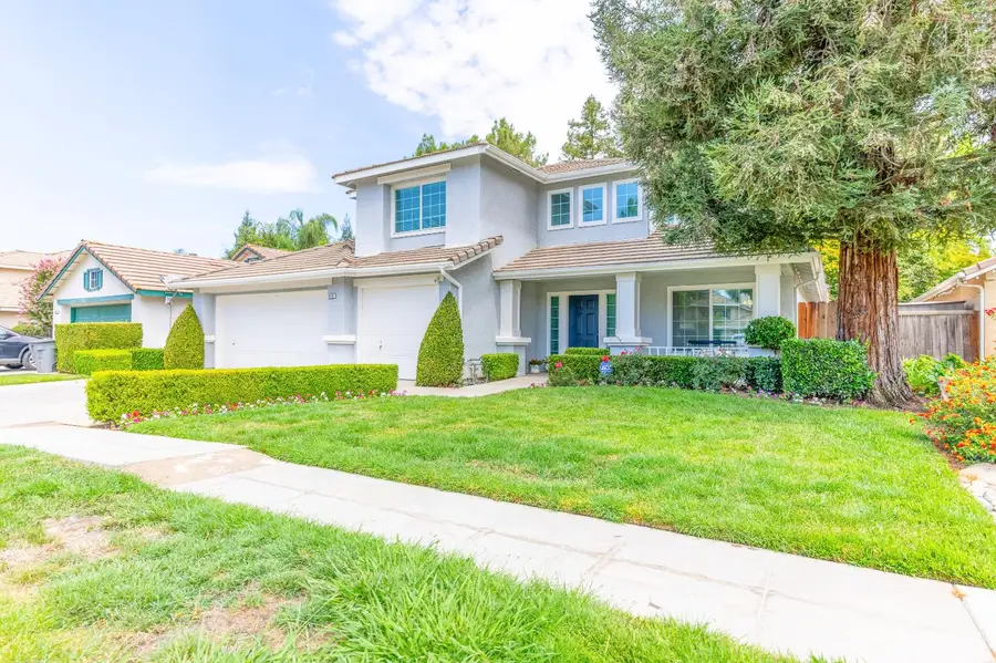 978 E Lexington Avenue, Fresno, CA 93720 - #3
