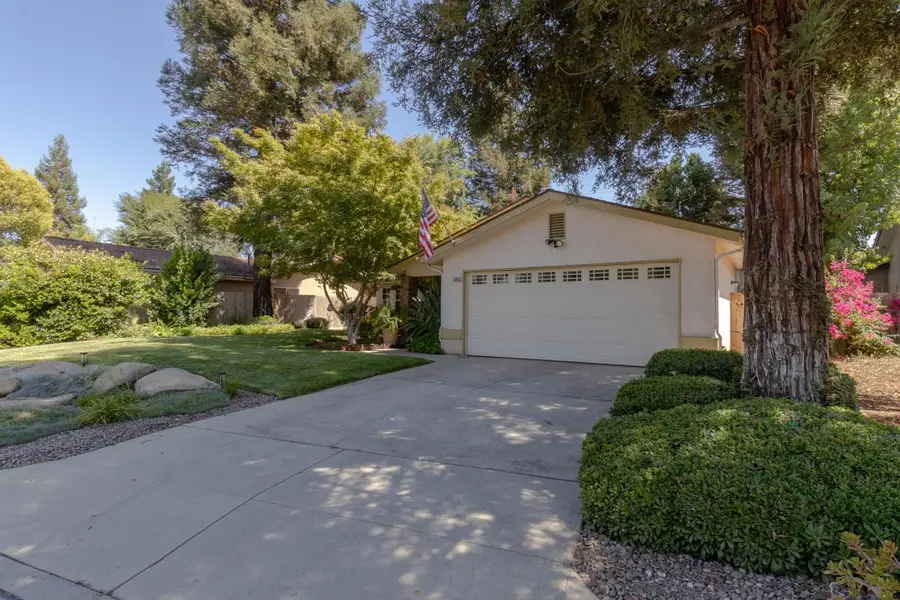 5462 W Sample Avenue, Fresno, CA 93722 - #3