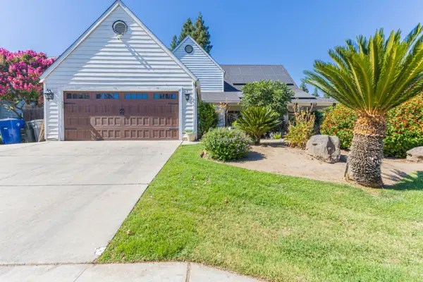581 W El Paso Avenue, Clovis, CA 93611