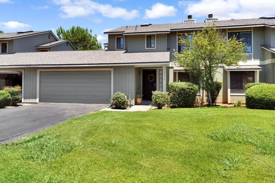 4860 N Woodrow Avenue #123, Fresno, CA 93726 - #3