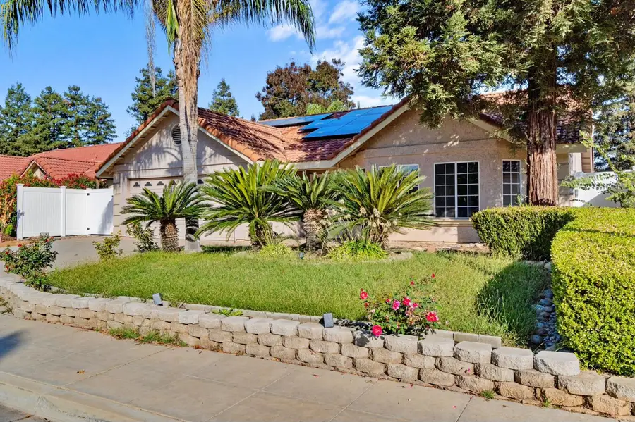 2505 Stuart Avenue, Clovis, CA 93611 - #2