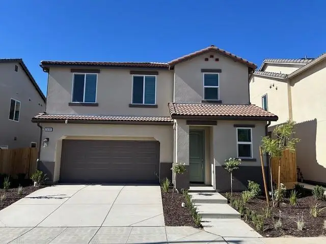 2890 E Veleta Drive, Fresno, CA 93730 - #1