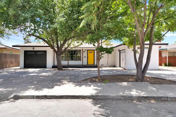 4416 E Curran Drive, Fresno, CA 93703