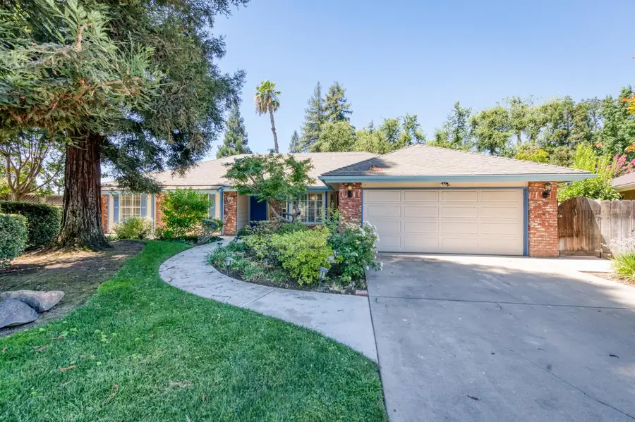 2135 W Browning Avenue, Fresno, CA 93711 - #2