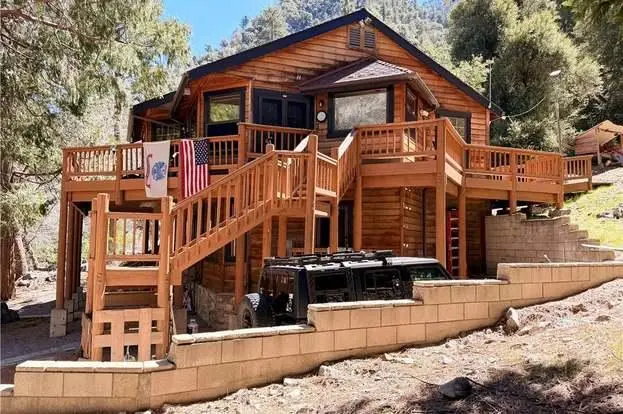 41563 River Falls, Oakhurst, CA 93644 - #1