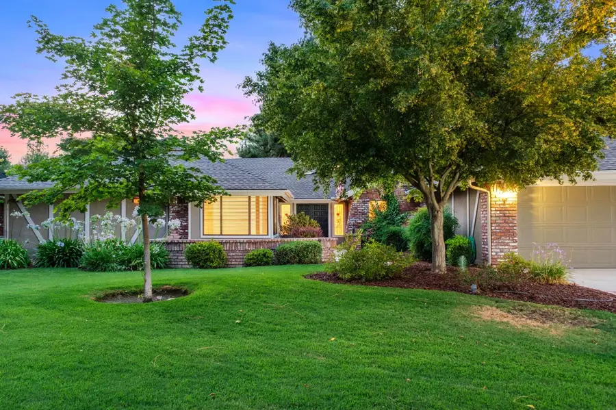 3146 W Alluvial Avenue, Fresno, CA 93711 - #3