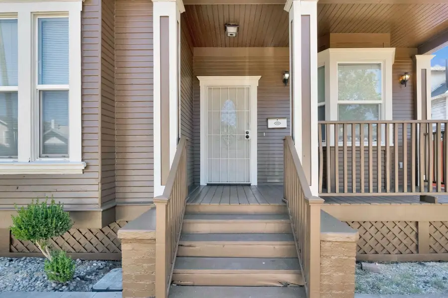 220 N College Avenue, Fresno, CA 93701 - #3