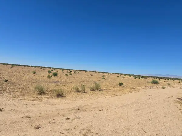 123 Lime Avenue, California City, CA 93505