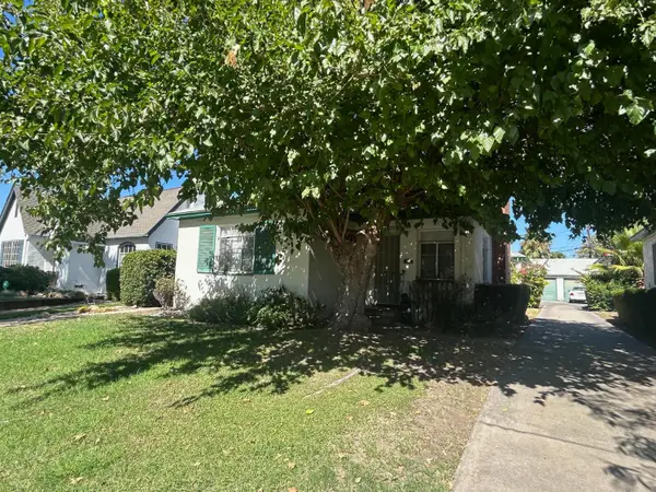 1024 N Broadway, Fresno, CA 93728