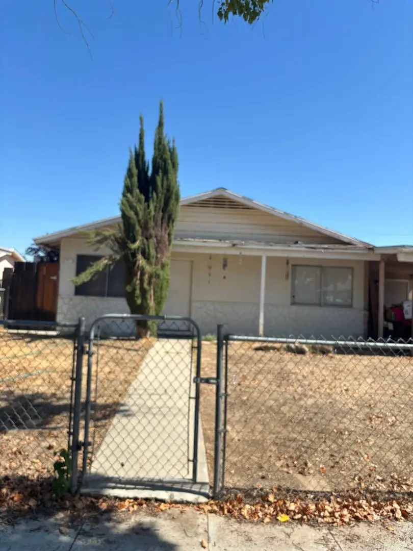 Address Withheld By Seller, Fresno, CA 93727 - #1