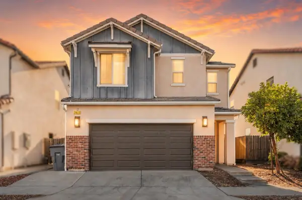 2623 N Mcarthur Avenue, Fresno, CA 93727