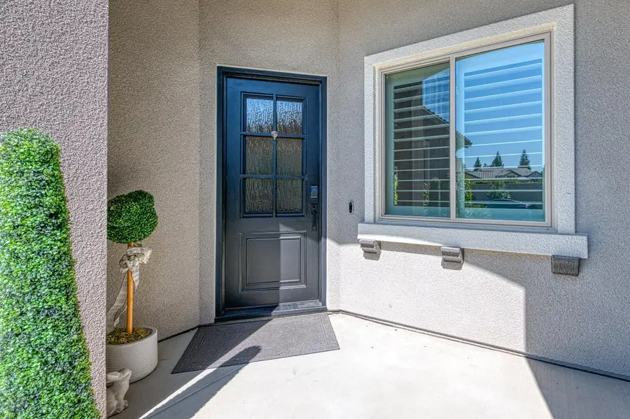 11739 N Turf Drive, Fresno, CA 93730 - #2
