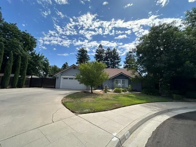 193 N N Laurel Avenue, Clovis, CA 93611 - #1