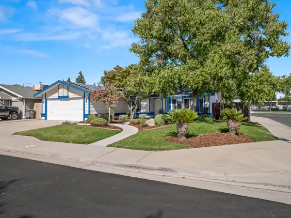 225 N Acacia Avenue, Clovis, CA 93612
