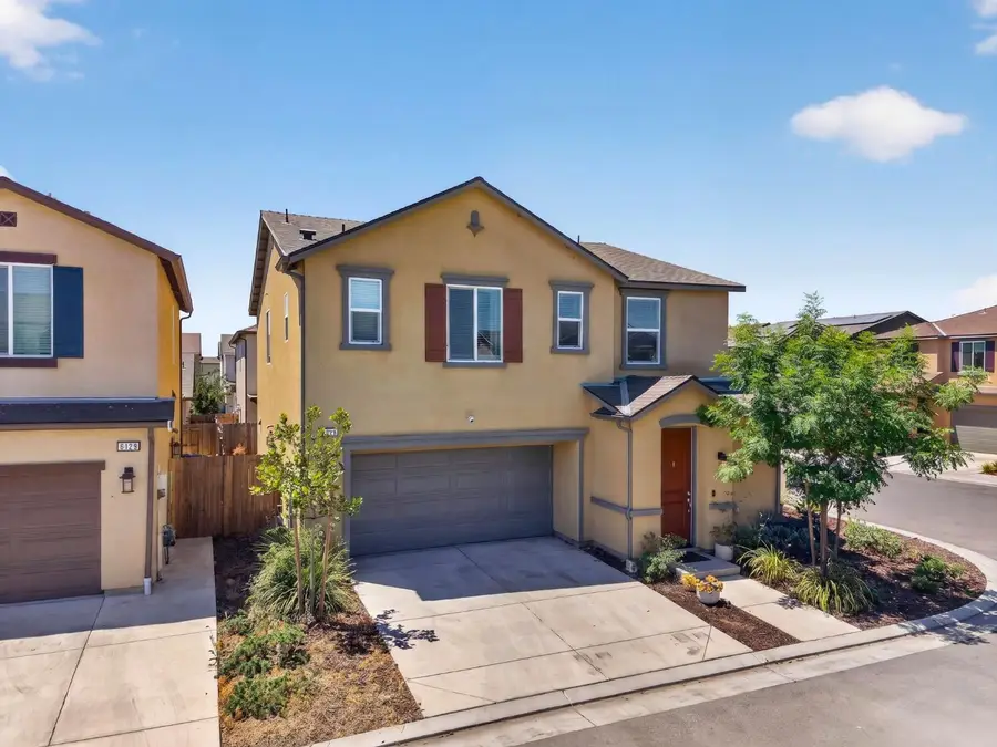 6137 W Richert Avenue, Fresno, CA 93723 - #2