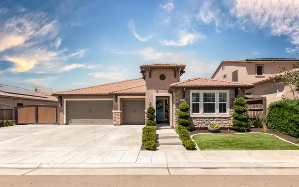 3941 Sussex Avenue, Clovis, CA 93619