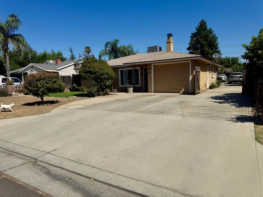 1313 E Griffith Way, Fresno, CA 93704 - #2