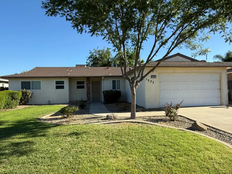 1537 Gettysburg Avenue, Clovis, CA 93611 - #2