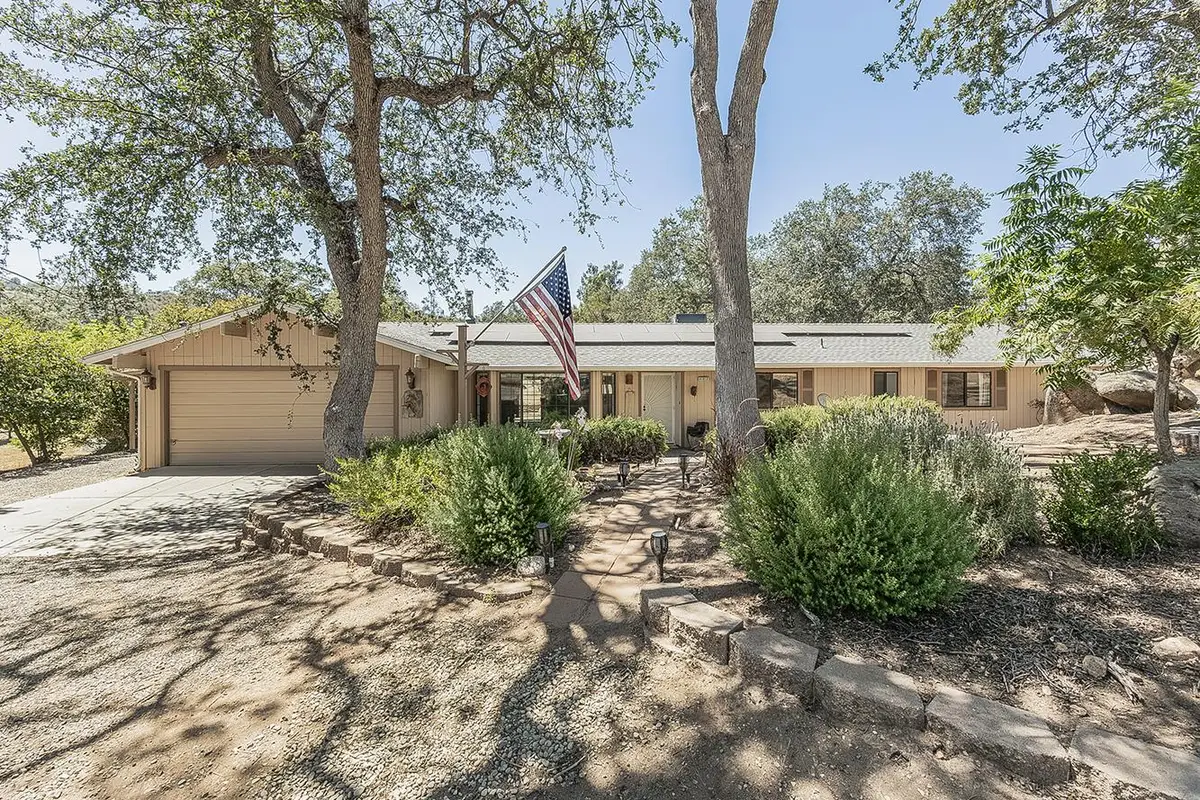 41913 Wild Horse Court, Coarsegold, CA 93614 - #1