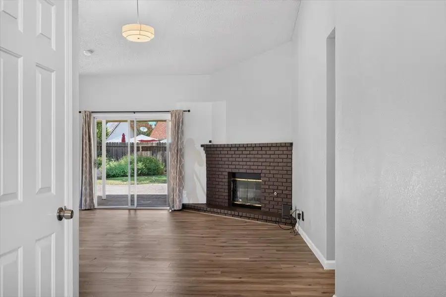 2539 Stuart Avenue, Clovis, CA 93611 - #2