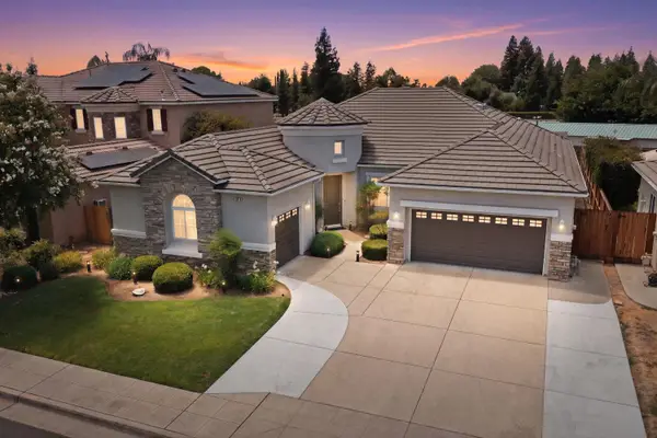 1670 N Filbert Avenue, Clovis, CA 93619