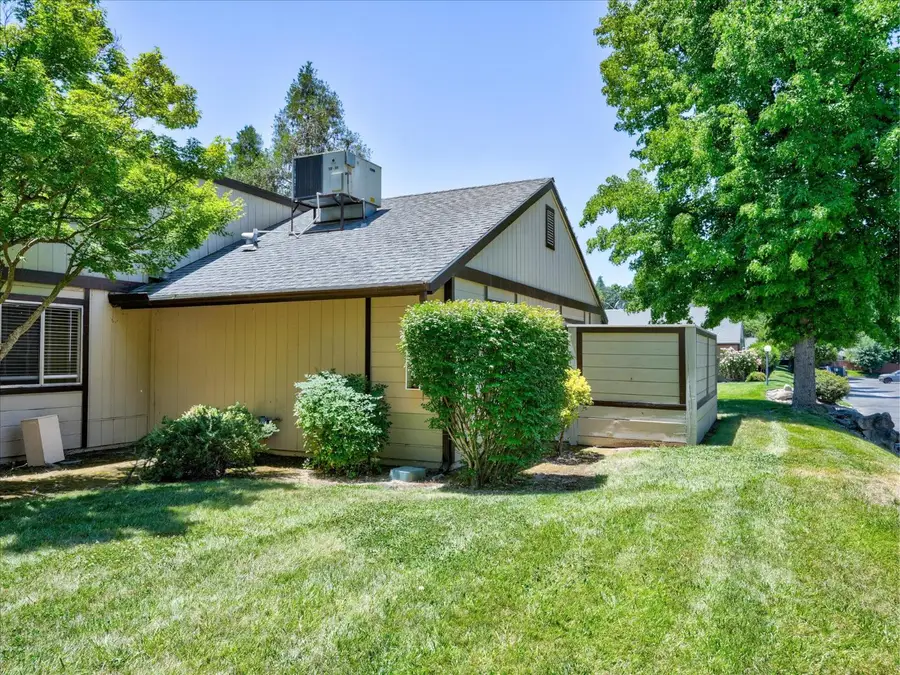 49400 River Park Road #74, Oakhurst, CA 93644 - #3