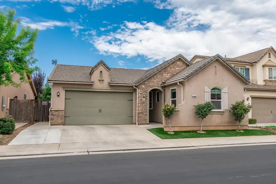 7137 N Fusion Drive, Fresno, CA 93711 - #2