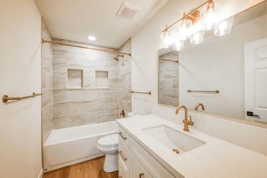 4504 N Valentine Avenue #138, Fresno, CA 93722 - #3