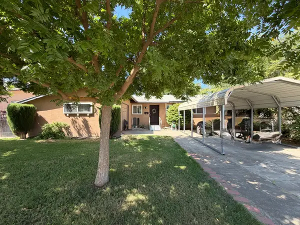 2041 Sylvia Street, Selma, CA 93662